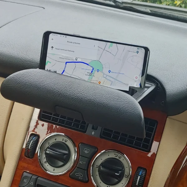 Phone cradle - For Mercedes SLK R170