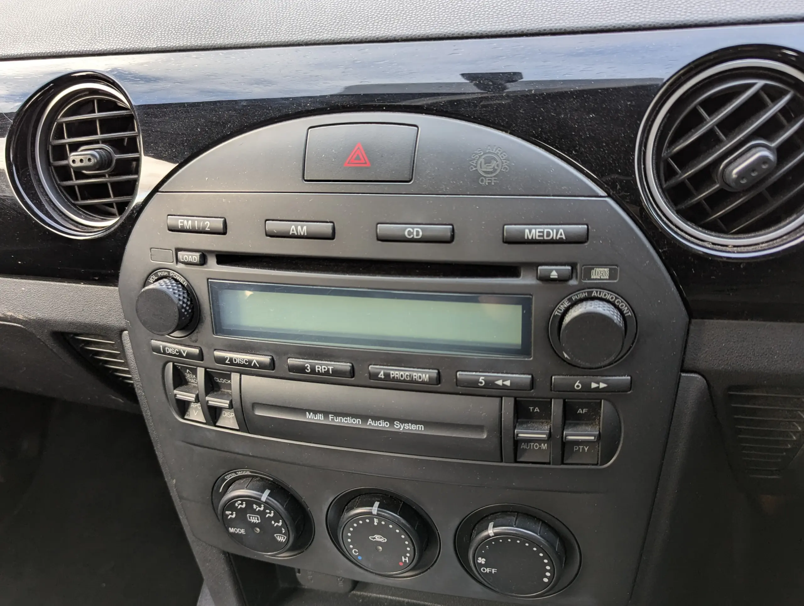 Radio Volume & Power Knobs - for Mazda MX-5 Mk3 (NC) - Image 4